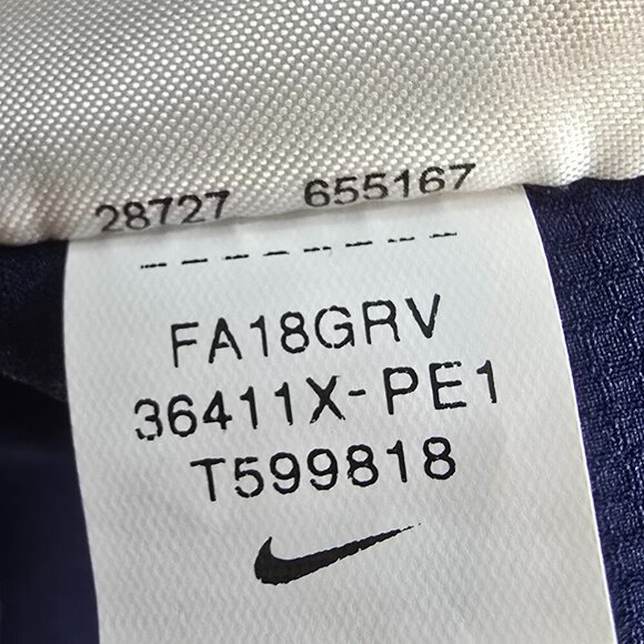 Nike Penn State Nittany Lions Dri-Fit Retro Performance Hoodie - Picture 8 of 9